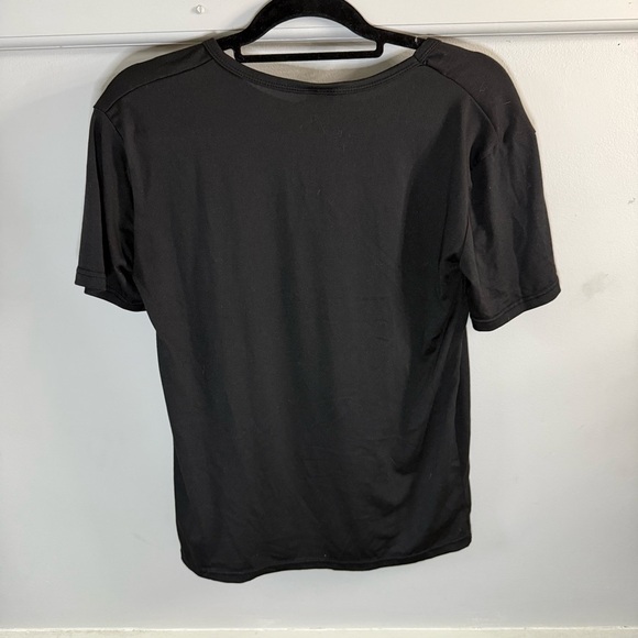 Black T-Shirt with Green Glitter Shamrock Clover Short Sleeve Soft Material - Picture 3 of 6